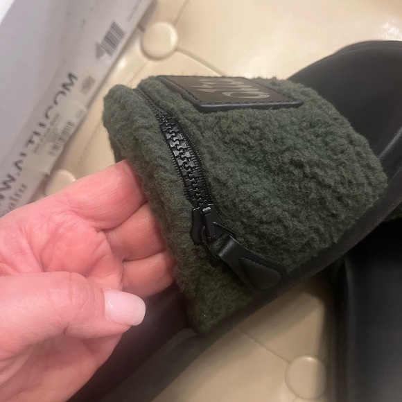 Altu Green Slides by ALTUZARRA/ALTU. Size 37. Worn once . Runs wide. - Picture 4 of 7